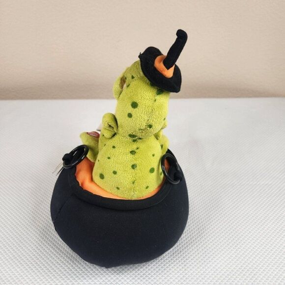 Hallmark Tremblin Toads Sound Motion Halloween Witch Stew 12" Sings Cauldron - Picture 4 of 5